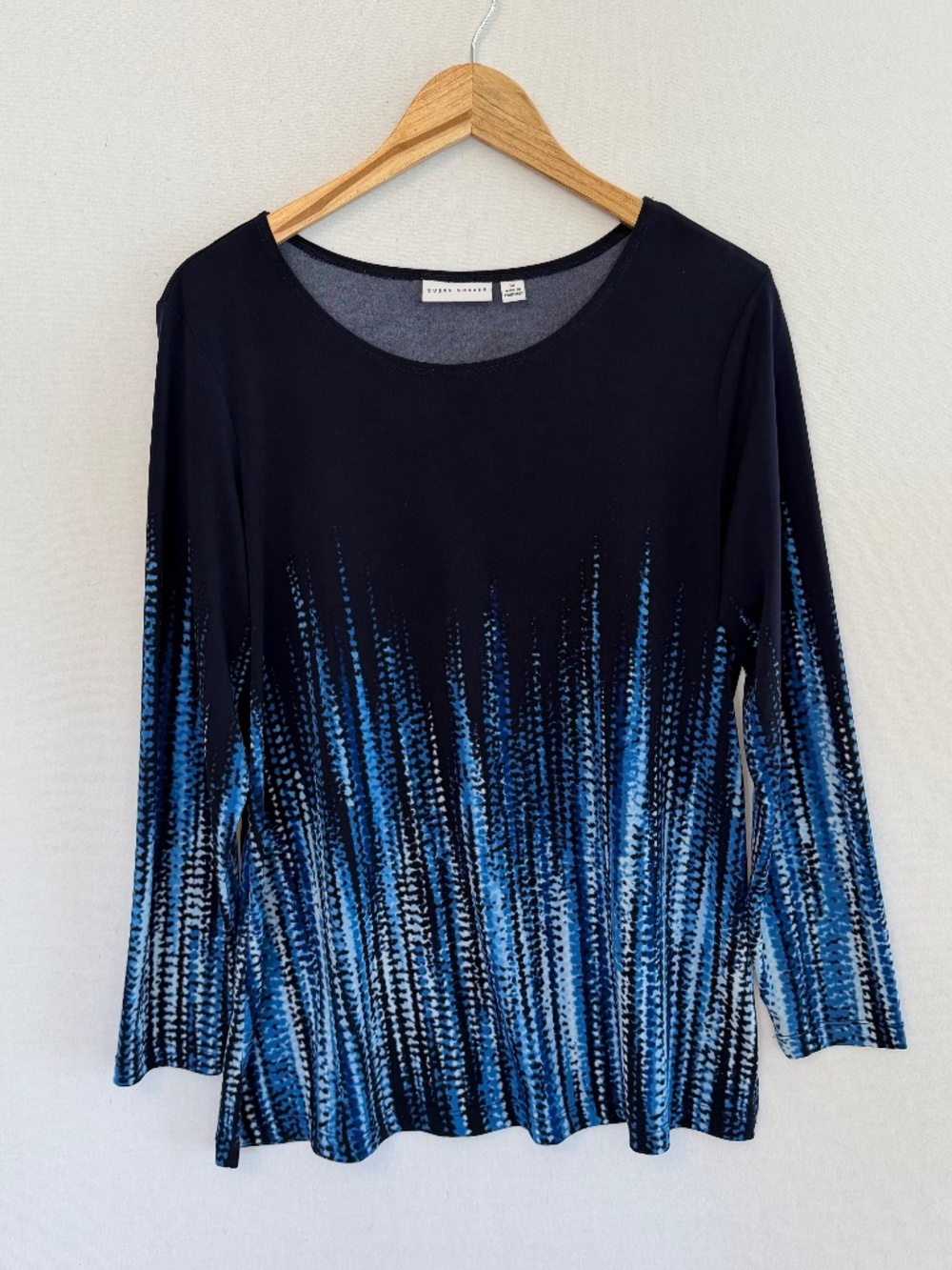 SUSAN GRAVER Women’s Medium Liquid Knit Black & Blue Drip Print Long Sleeve Top